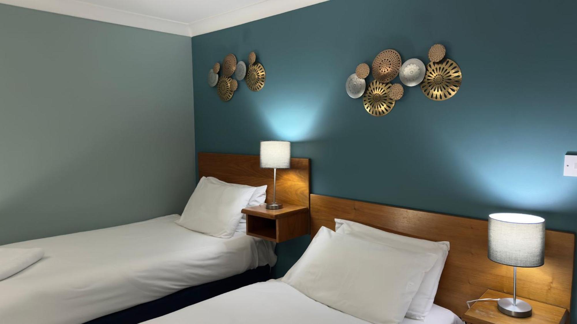 The Terrace Lodge Hotel Yeovil Buitenkant foto